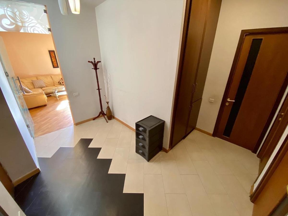 City Center Cute Flat 3 Rooms Ереван Экстерьер фото